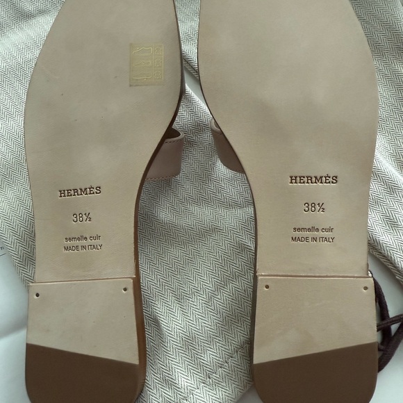 NWT Hermes Beige Nude Sandals (rare) full set - Picture 3 of 5